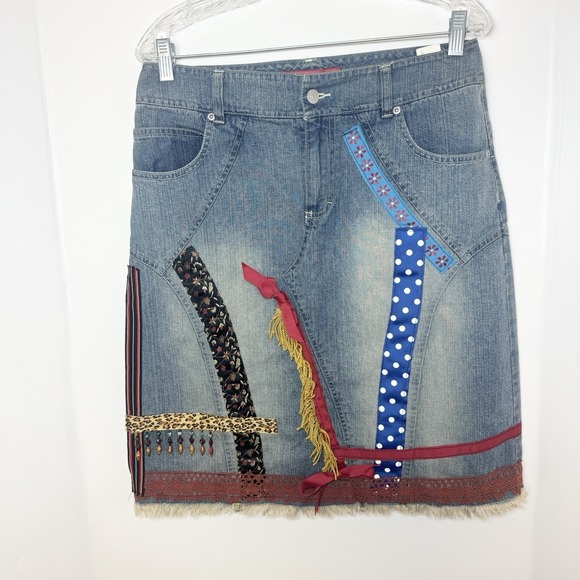 Gloria Vanderbilt Dresses & Skirts - Vintage Upcycled Denim Patchwork Skirt Womens 8 Jean Indie Cowgirl Western Boho